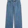 Jeans larghi a vita bassa con lavaggio medio