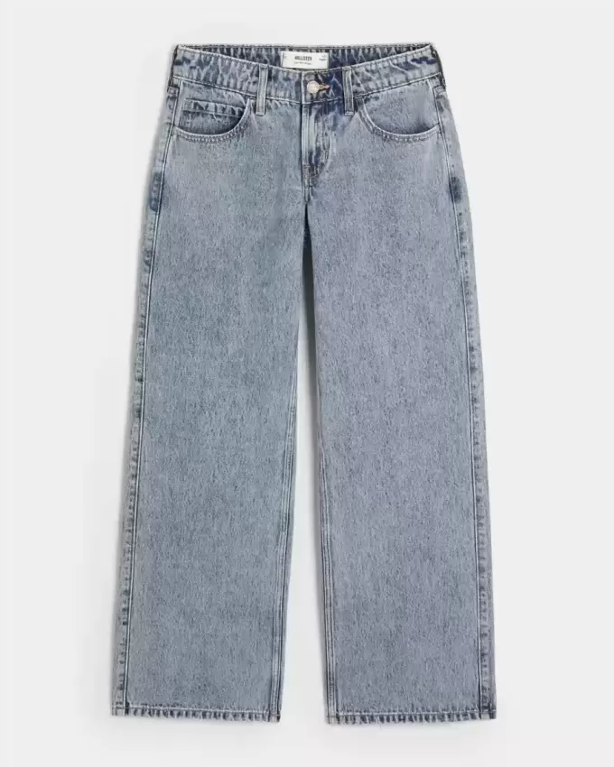 Jeans larghi a vita bassa con lavaggio medio
