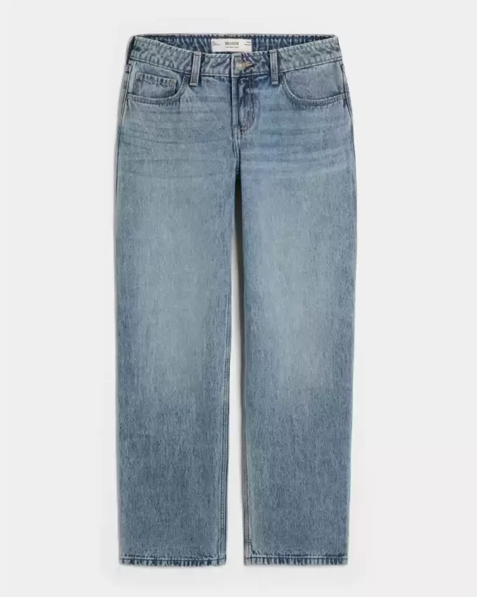 Jeans larghi a vita bassa con lavaggio medio