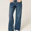 Jeans larghi a vita bassa con lavaggio scuro