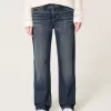 Jeans larghi a vita bassa con lavaggio scuro