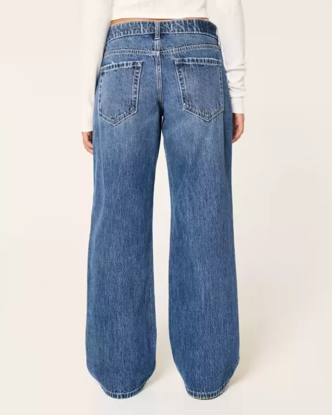 Jeans larghi a vita bassa con lavaggio scuro