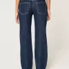 Jeans larghi a vita bassa con lavaggio scuro