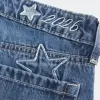 Jeans larghi a vita bassa e lavaggio scuro, modello Class of ’26, ricamati
