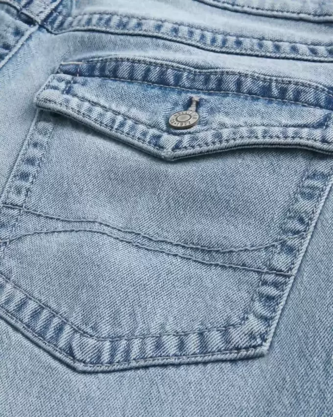 Jeans larghi bootcut lavaggio chiaro