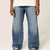 Jeans larghi bootcut lavaggio medio