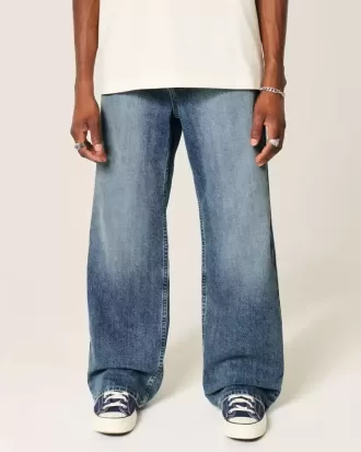 Jeans larghi bootcut lavaggio medio