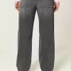 Jeans larghi con grafica a stella nera lavata