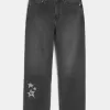 Jeans larghi con grafica a stella nera lavata