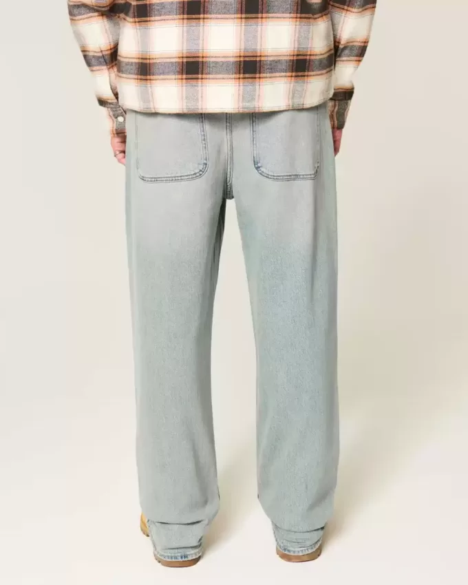 Jeans larghi con grafica lavaggio chiaro