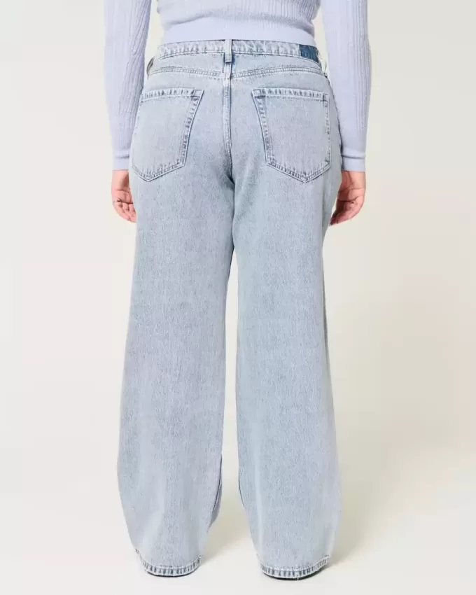 Jeans larghi con lavaggio medio e vita media Curvy
