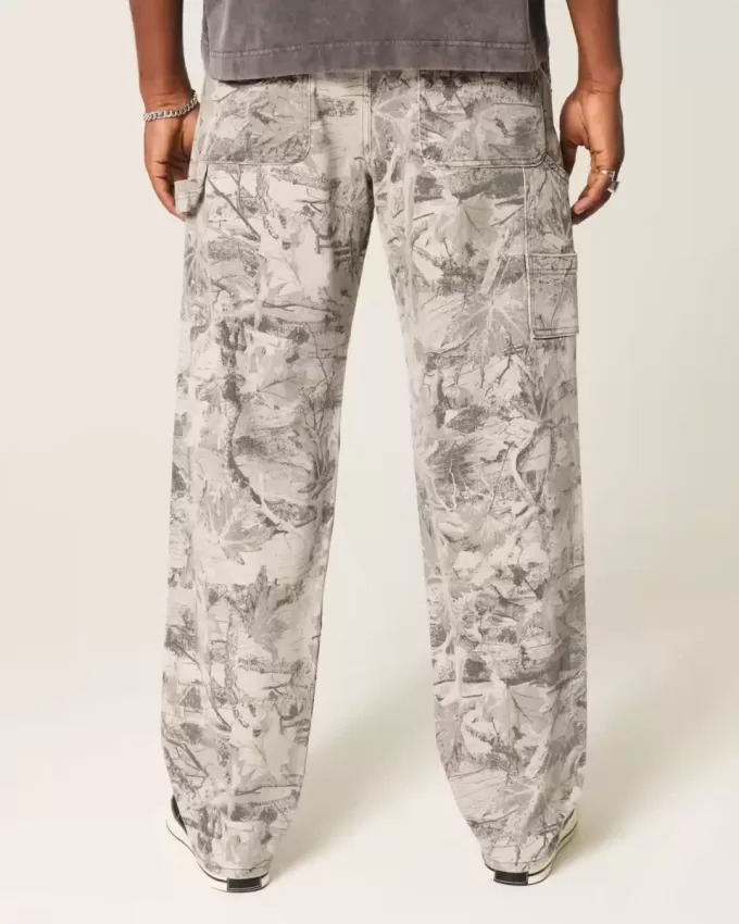 Jeans larghi da pittore stile skater mimetico