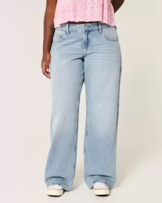 Jeans larghi e a vita bassa con lavaggio chiaro