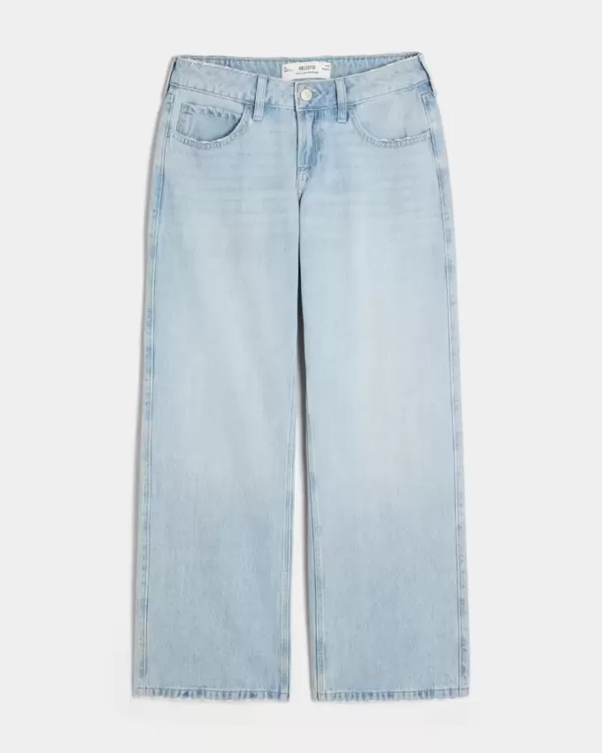 Jeans larghi e a vita bassa con lavaggio chiaro Jeans larghi e a vita bassa con lavaggio chiaro