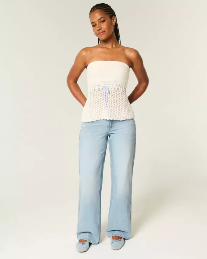Jeans larghi e strappati a vita bassa e curvy