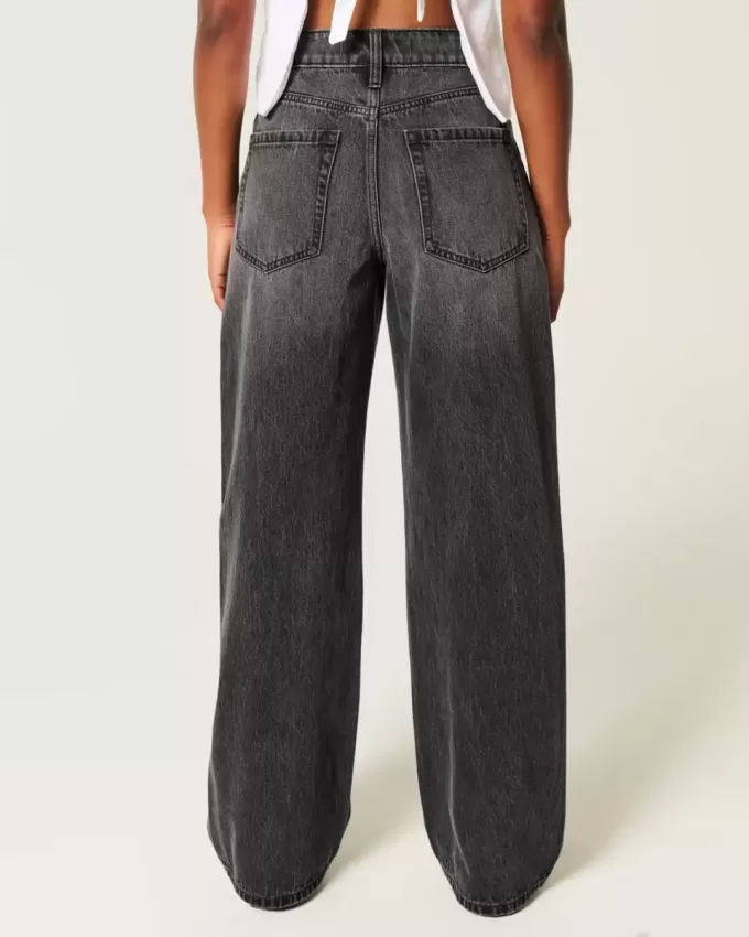 Jeans larghi neri lavati a vita alta