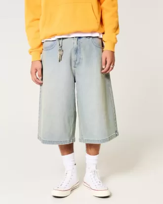 Jeans larghi skater a mezza lunghezza lavaggio chiaro