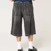 Jeans larghi skater a mezza lunghezza neri lavati