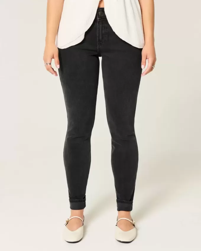 Jeans skinny neri lavati a vita media