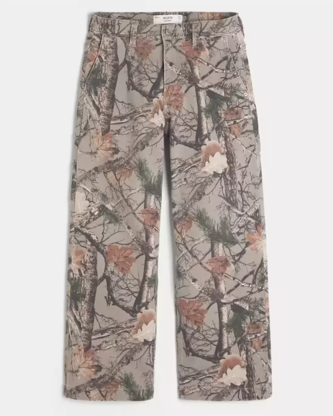 Jeans super larghi da pittore mimetici