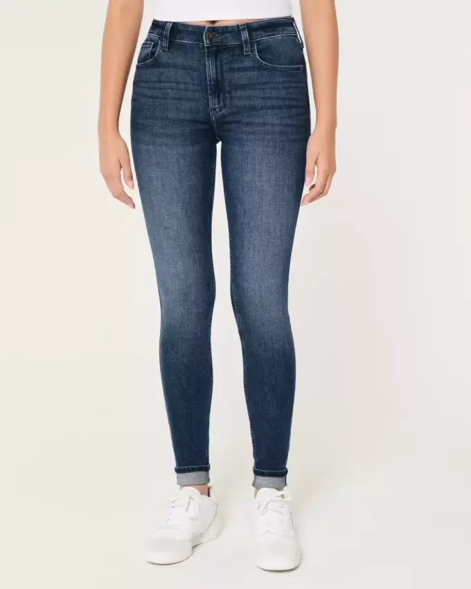 Jeans super skinny a vita alta con lavaggio medio