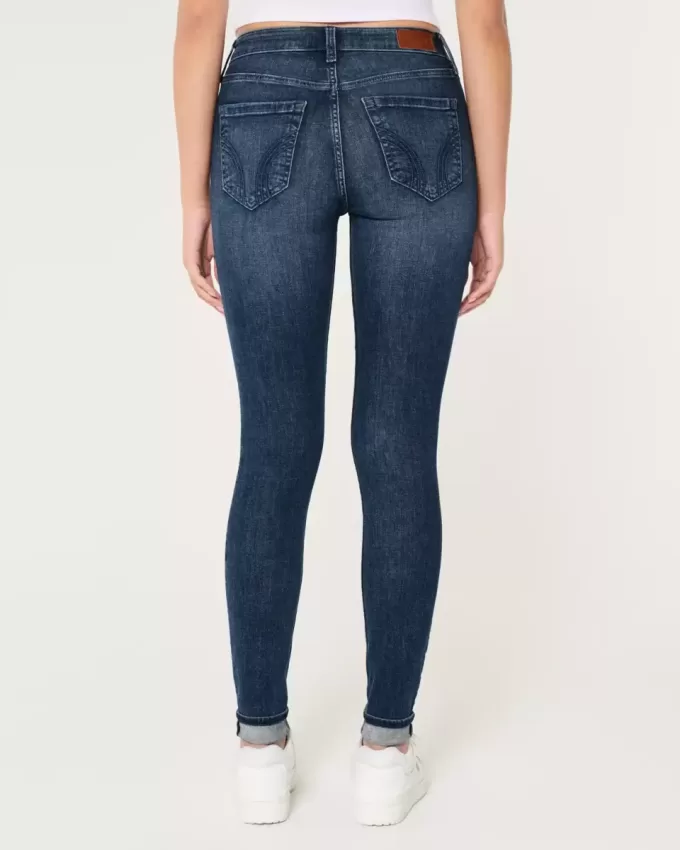 Jeans super skinny a vita alta con lavaggio medio