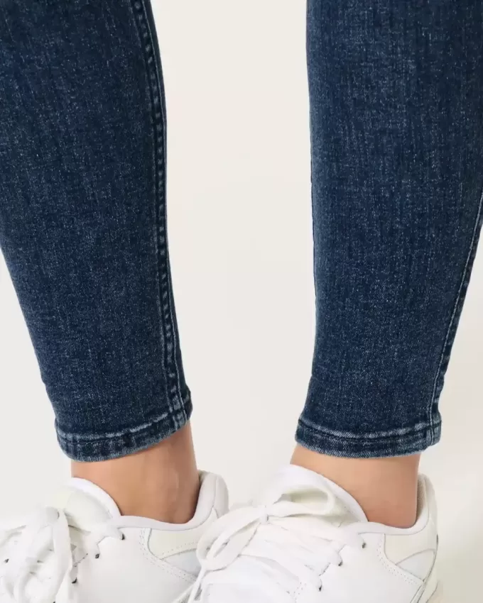 Jeans super skinny a vita alta con lavaggio medio