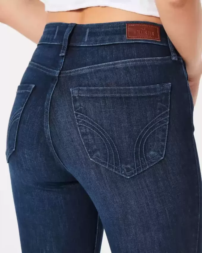 Jeans super skinny a vita alta e lavaggio scuro con effetto curvy