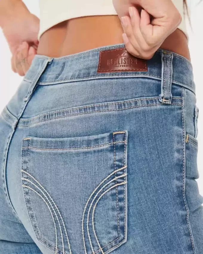 Jeans super skinny a vita bassa con lavaggio medio