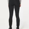 Jeans super skinny neri a vita bassa