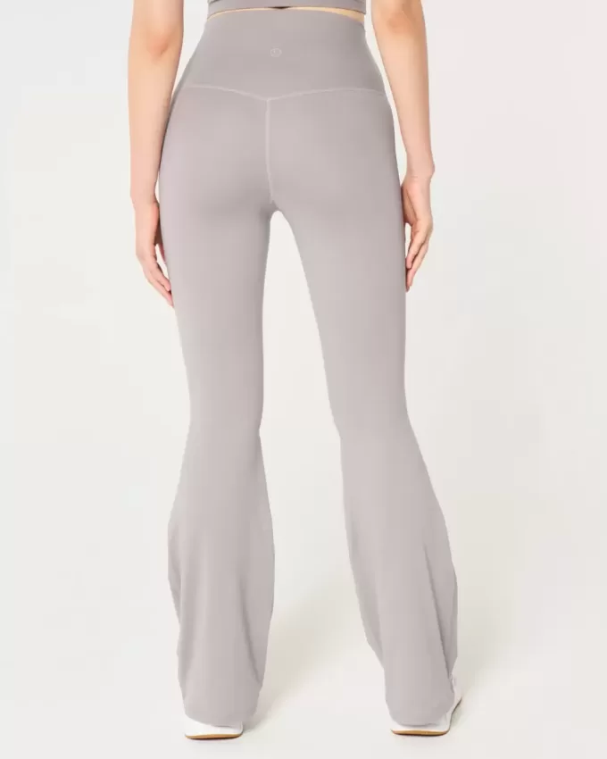 Leggings a vita alta svasati Active Recharge di Gilly Hicks