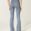 Leggings avvolgenti con stivaletti Gilly Hicks Active Recharge