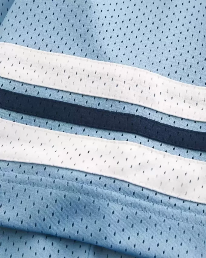 Maglia con grafica a numeri squadrati