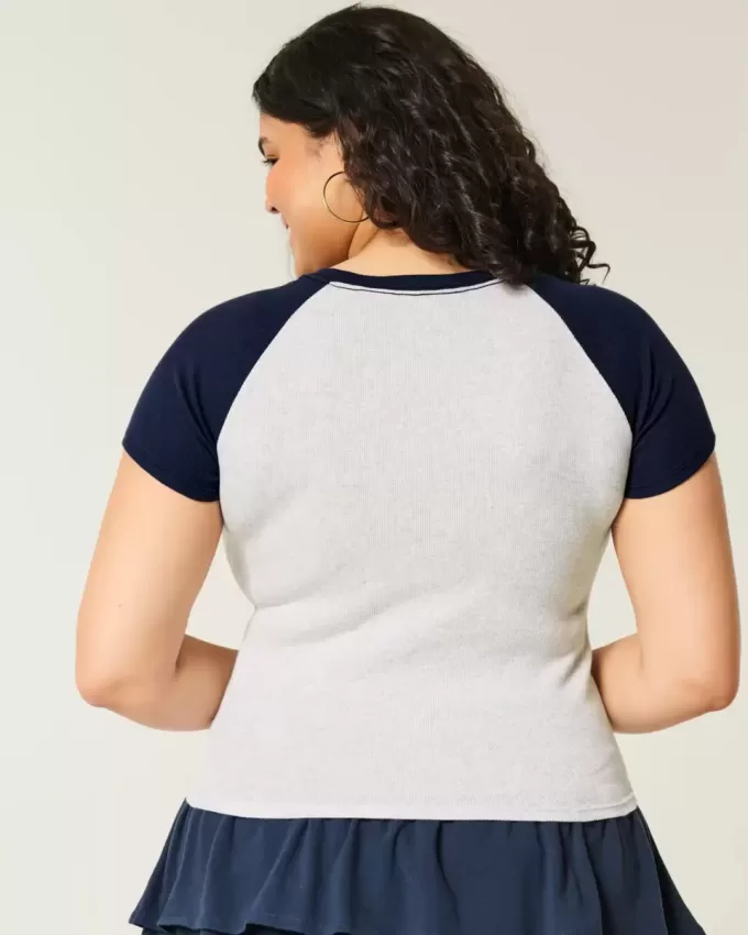 Maglietta per neonati con scollo a scollo semplice, dolce e sportiva Maglietta per neonati con scollo a scollo semplice, dolce e sportiva