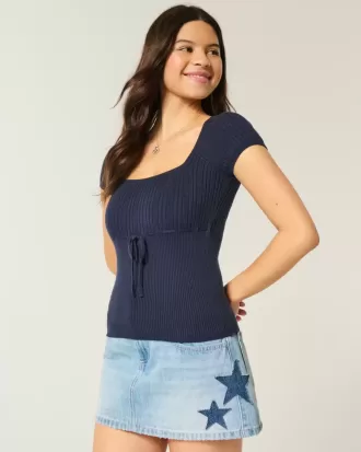 Maglione a maniche corte con scollo quadrato