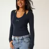Maglione a maniche lunghe con laccetti Maglione a maniche lunghe con laccetti