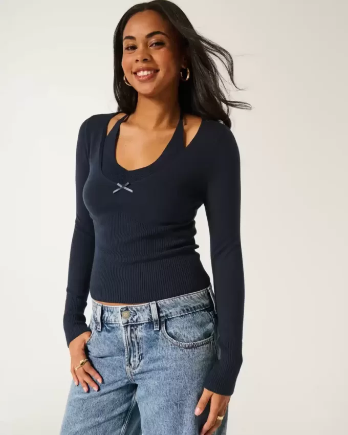 Maglione a maniche lunghe con laccetti Maglione a maniche lunghe con laccetti