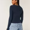 Maglione a maniche lunghe con laccetti Maglione a maniche lunghe con laccetti