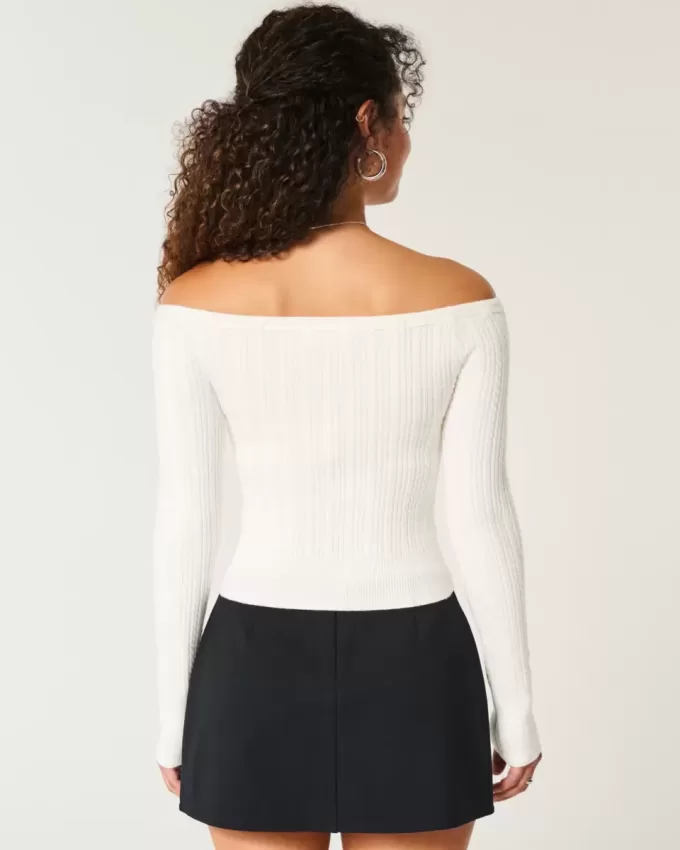 Maglione a trecce con spalle scoperte