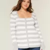 Maglione babydoll a maniche lunghe e scollo quadrato