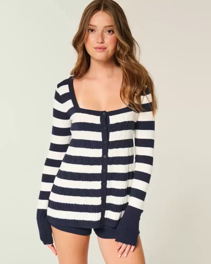 Maglione babydoll a maniche lunghe e scollo quadrato Maglione babydoll a maniche lunghe e scollo quadrato