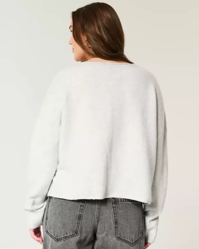 Maglione con scollo a V e grafica Hollister Comfy Cloud Maglione con scollo a V e grafica Hollister Comfy Cloud