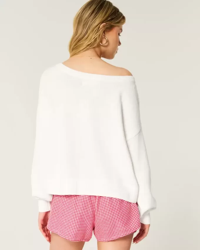 Maglione con spalle scoperte e grafica a cuore facile Maglione con spalle scoperte e grafica a cuore facile