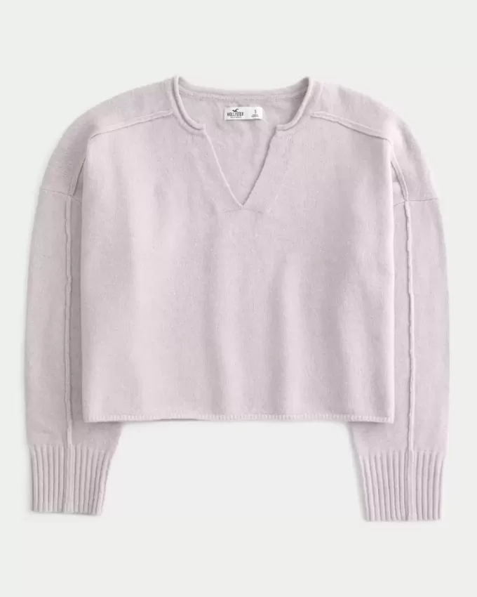 Maglione Hollister Comfy Cloud Boxy con scollo a V Maglione Hollister Comfy Cloud Boxy con scollo a V