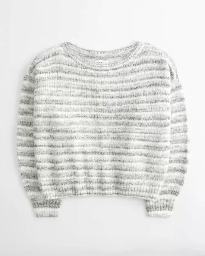 Maglione largo con spalle scoperte
