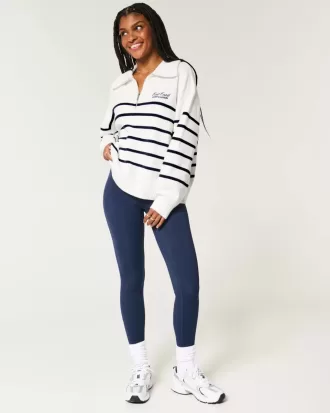 Maglione oversize con mezza zip e grafica