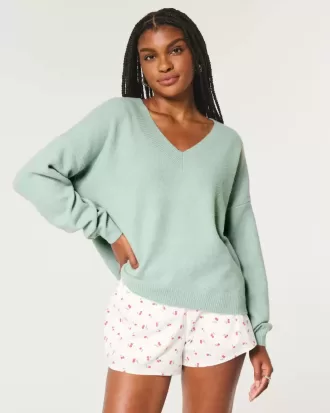 Maglione oversize con scollo a V Comfy Cloud di Hollister