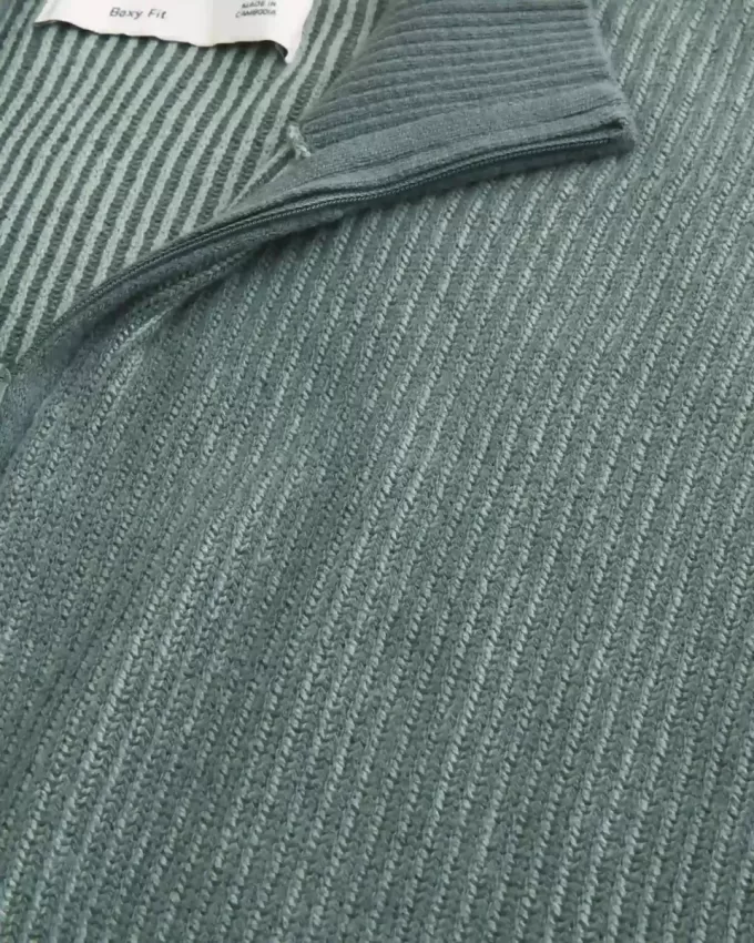 Maglione squadrato con cerniera a un quarto