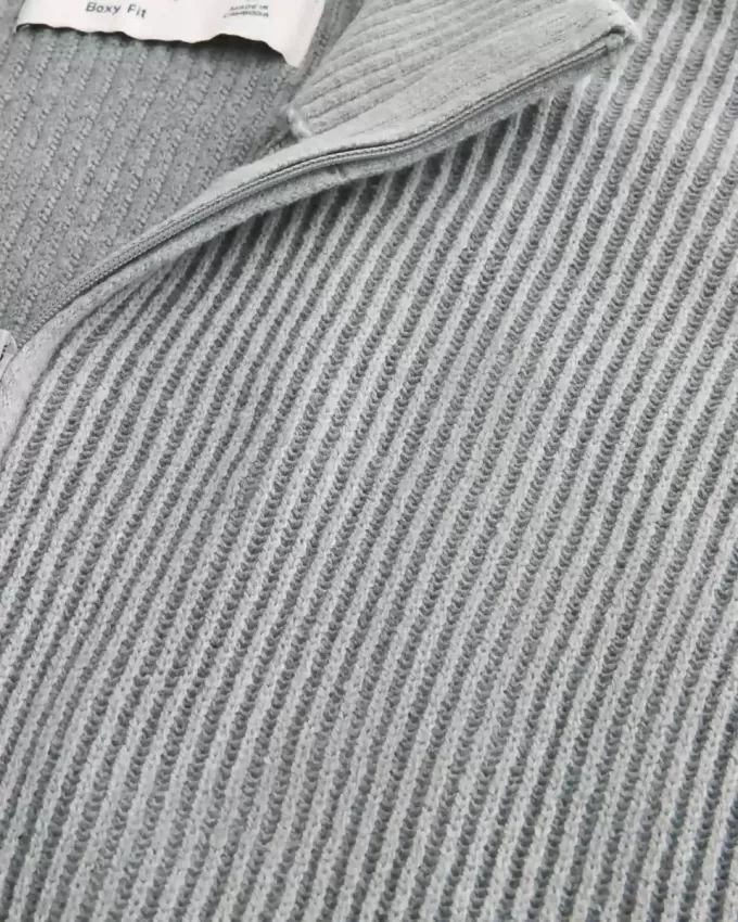 Maglione squadrato con cerniera a un quarto
