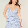 Mini abito babydoll con scollo a V e volant a balze Mini abito babydoll con scollo a V e volant a balze